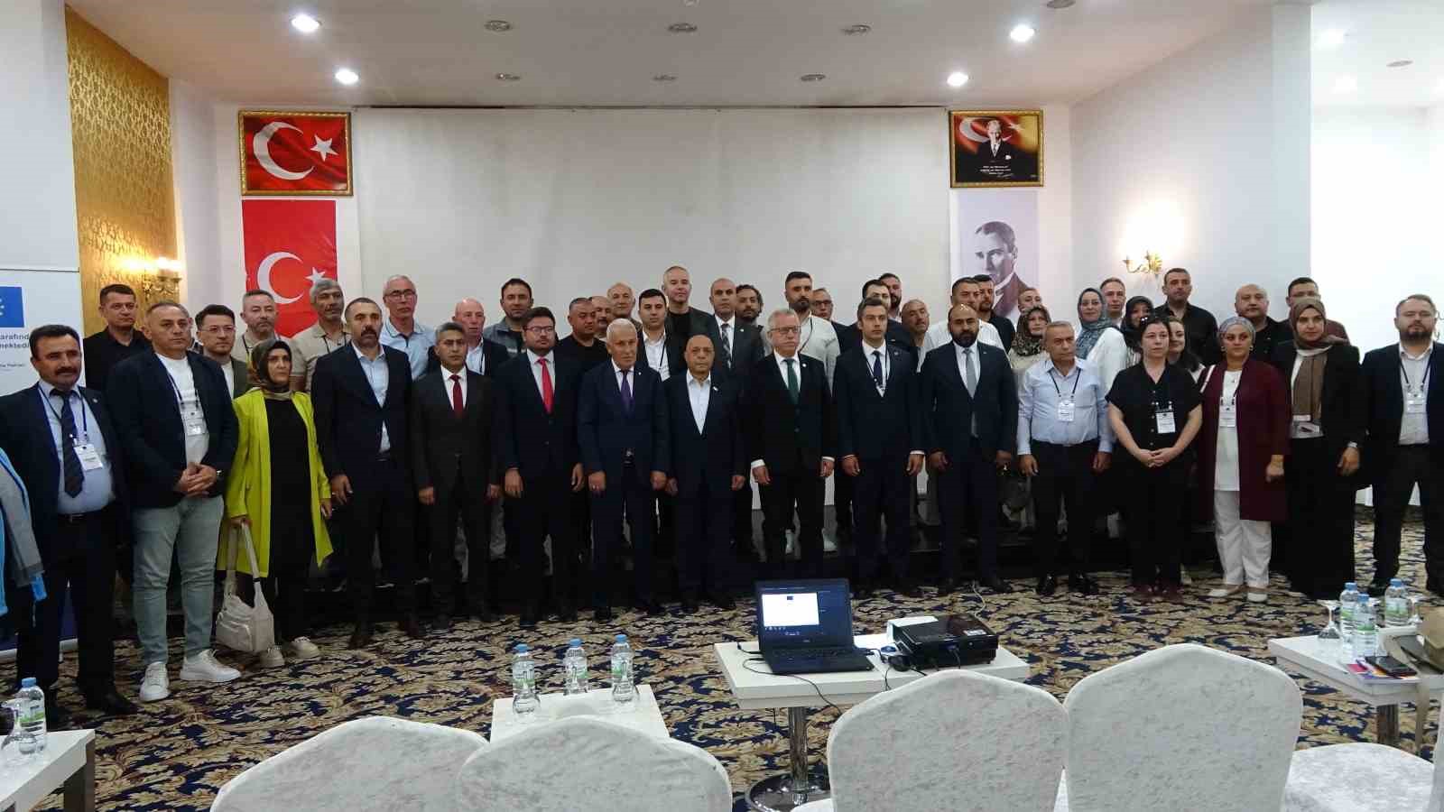 HAK-İŞ Başkanı Arslan: “OECD ülkeleri içinde, ülkemizdeki çalışanlar gayrısafi milli hasıladan 2-3 kat daha az pay alıyor”