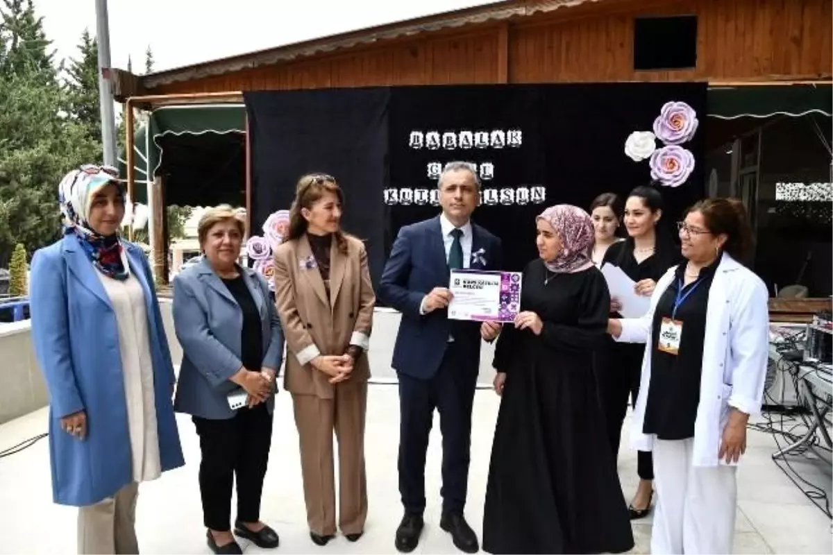 Osmaniye Belediyesi Aile Yaşam Merkezi’nden İkinci Mezunlar